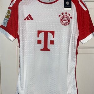 Bayern Munich FC 2023/2024 Home 9 Harry Kane Adidas Medium Soccer Jersey